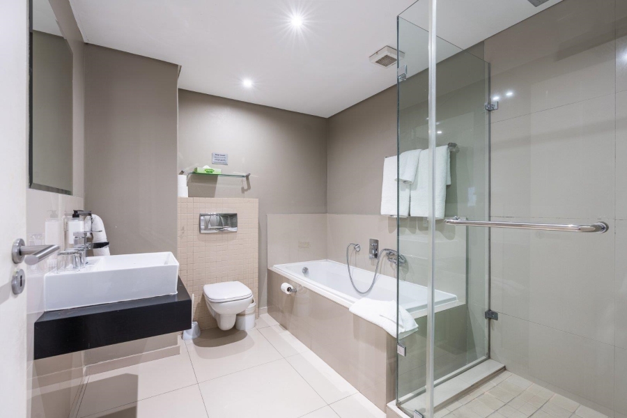 2 Bedroom Property for Sale in Table View Western Cape